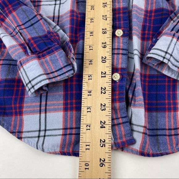 Old Navy Classic Button Up Shirt Womens Medium Blue Purple Plaid - Picture 8 of 8